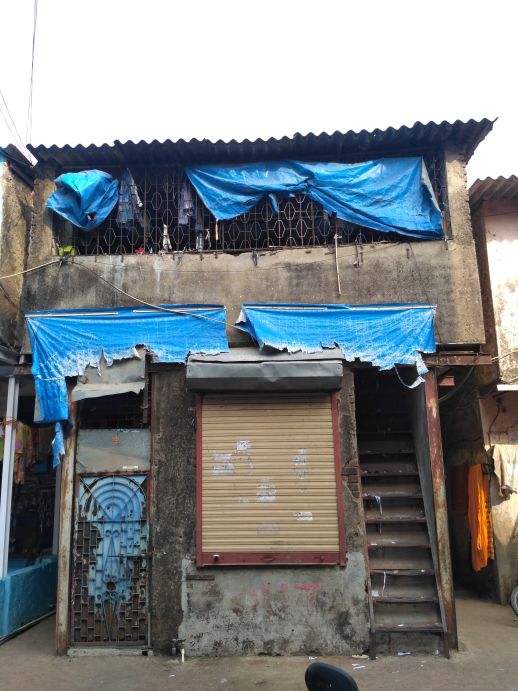 The front facade of the tool - houses. 