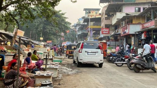 Main access road of Divale gaon.